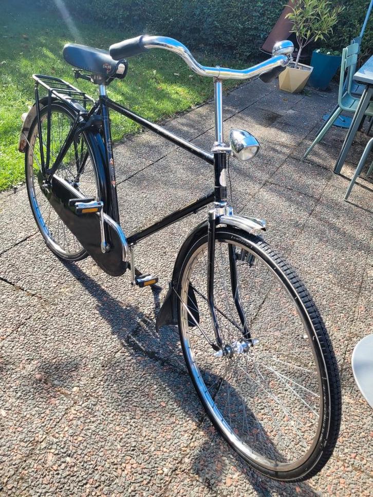 Gazelle Opafiets jaren 70 - Framemaat 57, Fietsen en Brommers, Fietsen | Dames | Omafietsen, Gebruikt, 56 cm of meer, Ophalen