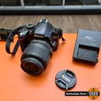 Nikon D3200 - Nikon DX VR 18-55mm Lens - Free Shipping, Zo goed als nieuw
