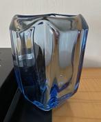 60 jaren Tsjechië BLAUW Uranium glas VAAS Ladena Viznerova, Gebruikt, Blauw, Ophalen of Verzenden, Glas