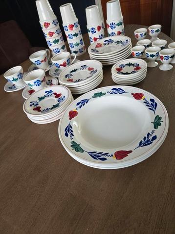 Diverse Boerenbont van Boch beschikbaar voor biedingen