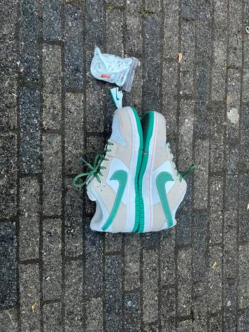 Nike sb jarritos beschikbaar voor biedingen