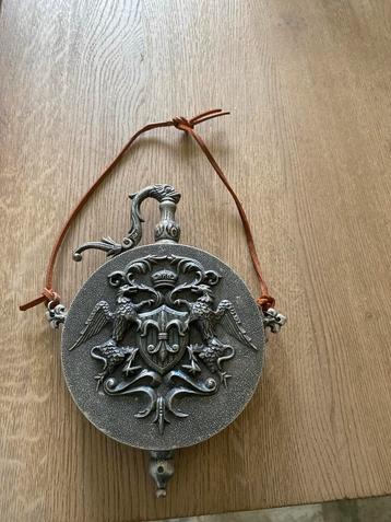 Kruitbuidel beschikbaar voor biedingen