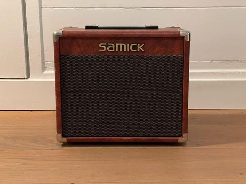 Samick Gitaar Versterker, in zeer goede staat, Muziek en Instrumenten, Versterkers | Bas en Gitaar, Zo goed als nieuw, Gitaar