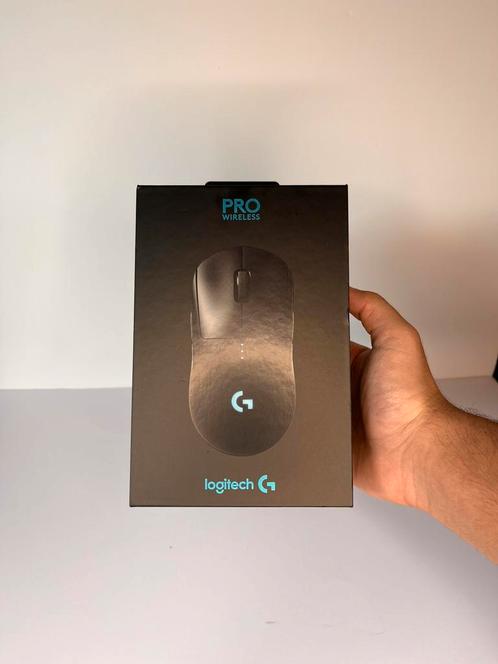 Logitech Pro Wireless Gaming Muis, Computers en Software, Muizen, Zo goed als nieuw, Muis, Linkshandig, Rechtshandig, Draadloos