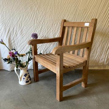 Tuinstoel - met armleuningen - massief teakhout - TTM Wonen beschikbaar voor biedingen