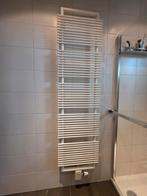Thermic handdoekradiator - Perfect voor de badkamer!, Doe-het-zelf en Verbouw, Verwarming en Radiatoren, Ophalen, Radiator, Zo goed als nieuw