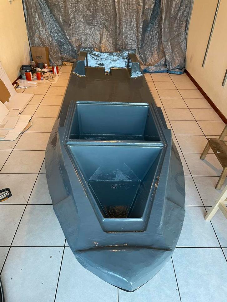 Polyester Rubberboot Hull 4.30m - Project, Watersport en Boten, Accessoires en Onderhoud, Gebruikt, Ophalen of Verzenden