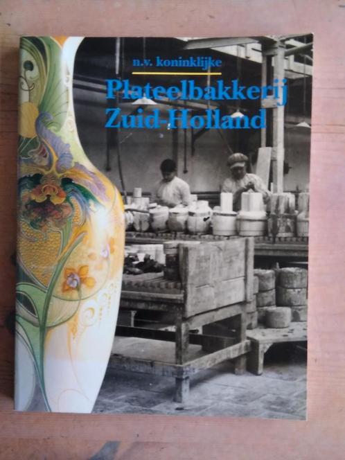 N.V. Koninklijke Plateelbakkerij Zuid-Holland - Hans Vogels, Boeken, Biografieën, Zo goed als nieuw, Kunst en Cultuur, Verzenden