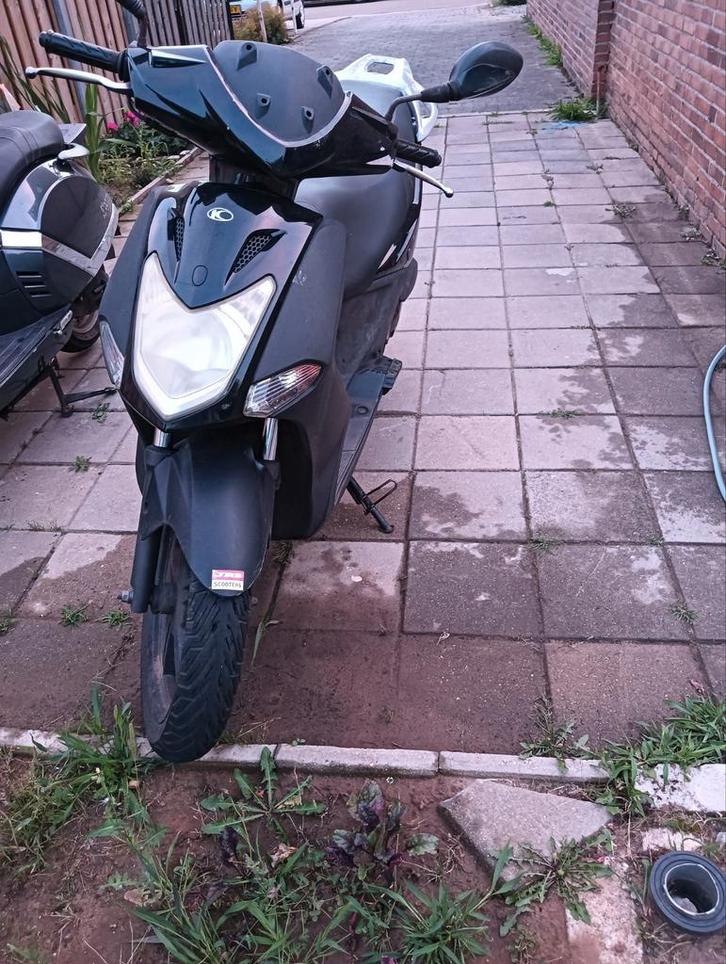 Kymco Like 4T - 45 km/u - 2015, Fietsen en Brommers, Scooters | Kymco, Gebruikt, Like, Maximaal 45 km/u, Benzine, Ophalen of Verzenden