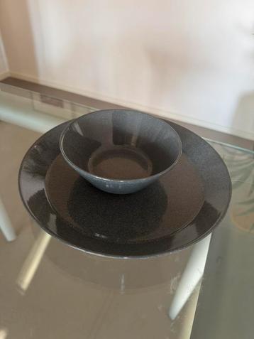 Iittala Teema dotted grey beschikbaar voor biedingen