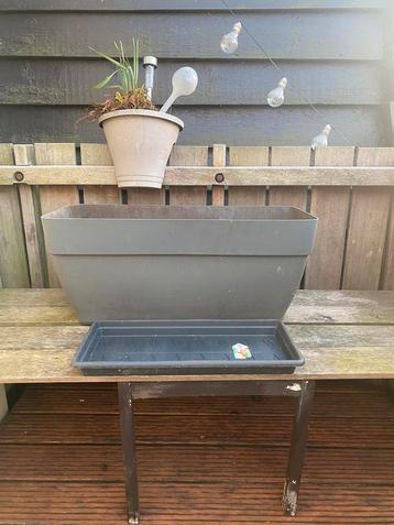 Plastick elho plantenbak 75 x 33 x 33 beschikbaar voor biedingen