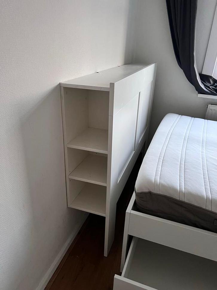 Wit ikea bed met opbergruimte incl Brimes hoofdboard, Huis en Inrichting, Slaapkamer | Bedden, Zo goed als nieuw, Tweepersoons