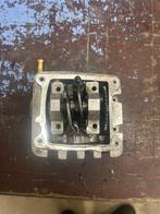 Zip 100cc uitlaat en cilinderkop, Fietsen en Brommers, Scooters | Piaggio, Ophalen, Zo goed als nieuw, Benzine, Zip