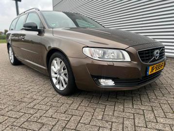 Volvo V70 D4 181pk Start/stop Geartronic 2015 Bruin beschikbaar voor biedingen