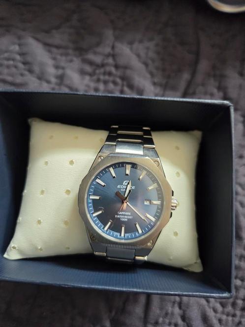 Casio edifice te koop    Moet snel weg, Sieraden, Tassen en Uiterlijk, Horloges | Heren, Gebruikt, Polshorloge, Casio, Staal, Staal
