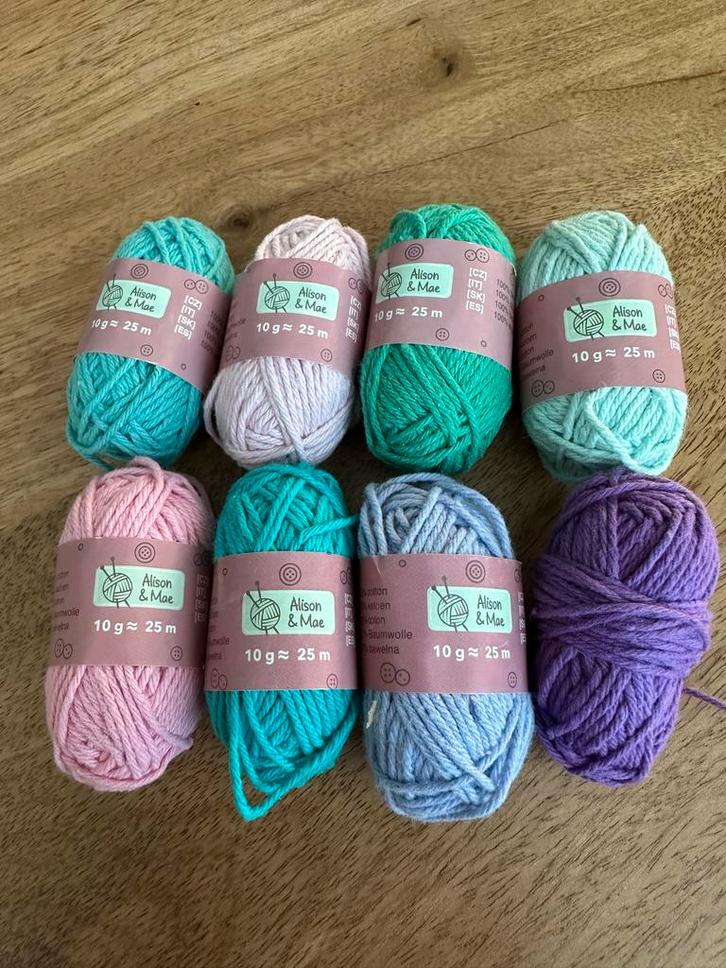 Alison & Mae katoen garen - 8 bolletjes, Hobby en Vrije tijd, Breien en Haken, Zo goed als nieuw, Breien of Haken, Wol of Garen