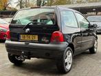 Renault Twingo 1.2 Initiale Airco LMV, Auto's, Renault, Voorwielaandrijving, Zwart, 4 cilinders, Zwart