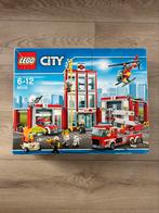 Lego 60110 - Lego City Brandweerkazerne - Semi *NIEUW*, Verzenden, Nieuw, Complete set, Lego