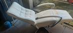 Wit lederen relaxstoel, Huis en Inrichting, Fauteuils, Ophalen of Verzenden, Gebruikt, 50 tot 75 cm