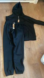 Essential pak maatje s valt wel kleiner, Kleding | Dames, Ophalen, Zo goed als nieuw, Maat 34 (XS) of kleiner