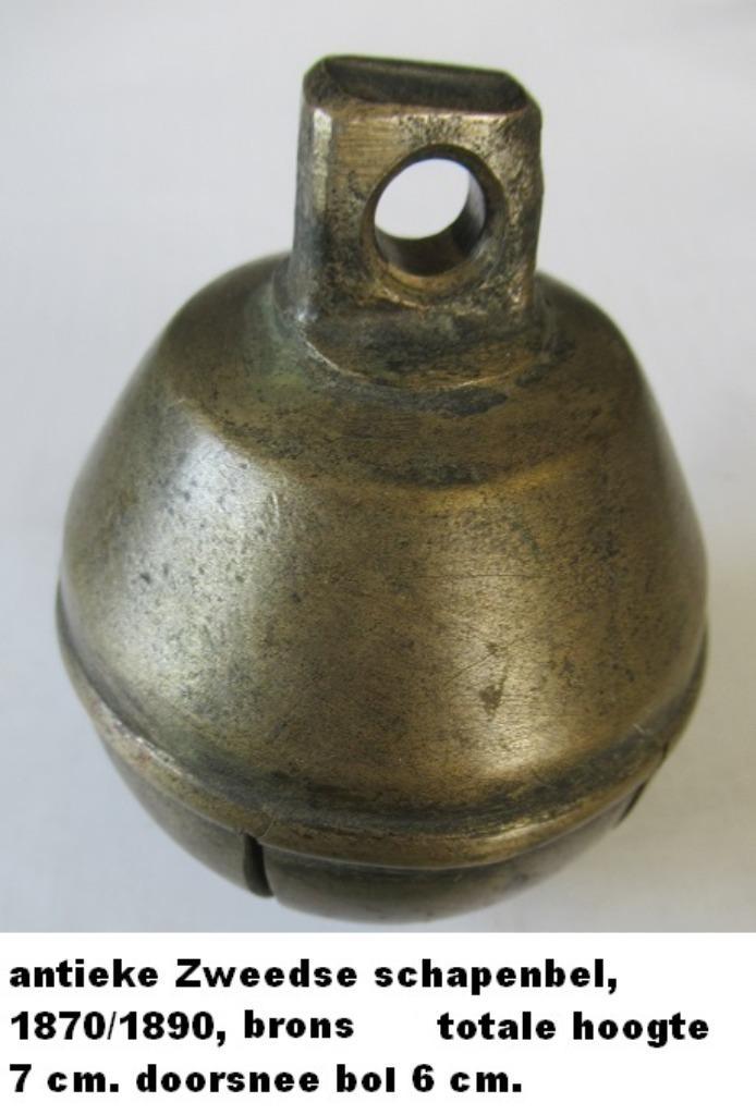 unieke antieke Zweedse bronzen schapen / geiten bel, Antiek en Kunst, Antiek | Koper en Brons, Brons, Ophalen of Verzenden