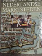atlas van de Nederlandse marktsteden / ISBN 9027474109, Ophalen, 19e eeuw, Sijthoff, Zo goed als nieuw
