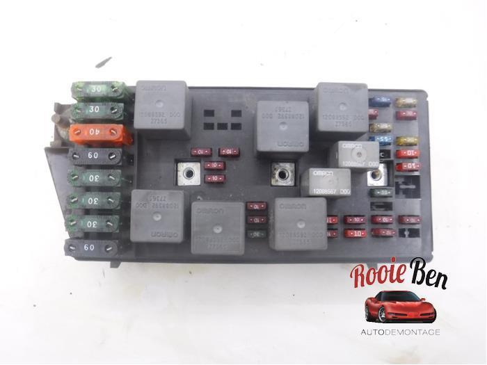 Zekeringkast van een Buick Park Avenue, Auto-onderdelen, Elektronica en Kabels, Amerikaanse onderdelen, Gebruikt, 3 maanden garantie