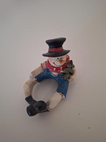 Polystone beeldje beschikbaar voor biedingen