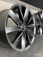 19” originele Volkswagen Passat / Arteon ‘Chennai’ velgen, 19 inch, Gebruikt, Velg(en), -