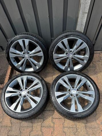 Mercedes CLA/A-klasse/B-klasse/C-klasse AMG velgen! beschikbaar voor biedingen