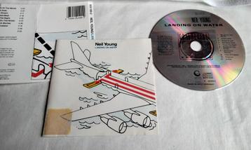 Neil Young - Landing On Water CD beschikbaar voor biedingen