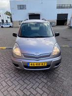 Toyota Yaris Verso 1.3 16V Vvt-i Linea SOL 2005 Grijs, Auto's, 1299 cc, Stof, 980 kg, 4 cilinders