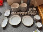 Hutschenreuther Goldrand, Hohenberg Vintage Antiek, Antiek en Kunst, Antiek | Servies compleet, Ophalen