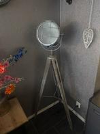 Mooie lamp, Ophalen, Zo goed als nieuw, Hout, 150 tot 200 cm