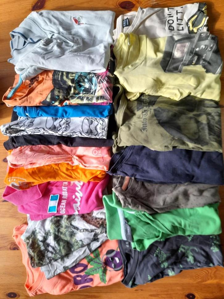 17 T-shirts Maat 134/140, Kinderen en Baby's, Kinderkleding | Kinder-kledingpakketten, Gebruikt, Maat 134, Ophalen of Verzenden
