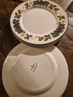 6 Borden Royal Stafford Pearl 28cm, Huis en Inrichting, Keuken | Servies, Gebruikt, Ophalen of Verzenden, Bord(en), Overige stijlen