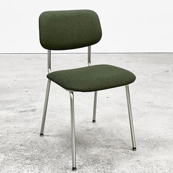 Gispen 1231 stoelen bekleed met wolvilt, info > beschrijving beschikbaar voor biedingen