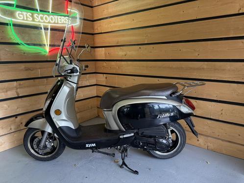 SYM Snorscooter Fiddle III (bj 2017), Fietsen en Brommers, Snorfietsen en Snorscooters, Gebruikt, SYM, Benzine