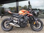 Triumph STREET TRIPLE 765 R (bj 2024), Bedrijf, 765 cc, Meer dan 35 kW, Naked bike