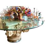 Unieke zuil/ronde tafel met ornamentale voet, Antiek en Kunst, Antiek | Meubels | Tafels, Ophalen