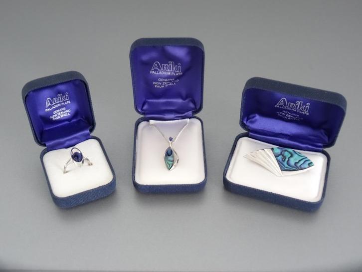 3 Ariki palladium plate sieraden ingelegd met paua schelp, Sieraden, Tassen en Uiterlijk, Kettinghangers, Nieuw, Overige materialen