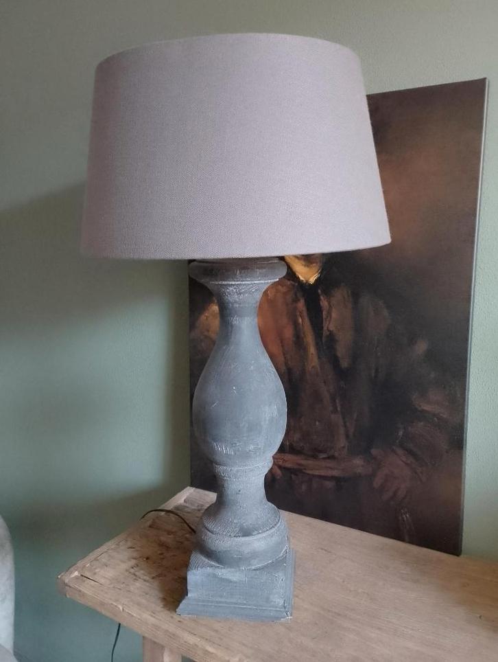 Aura Peeperkorn baluster lamp, Huis en Inrichting, Lampen | Tafellampen, Zo goed als nieuw, 75 cm of meer, Hout, Ophalen