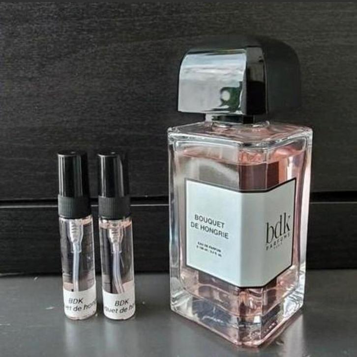 Bouquet de hongrie bdk samples, Sieraden, Tassen en Uiterlijk, Uiterlijk | Parfum, Nieuw, Ophalen of Verzenden