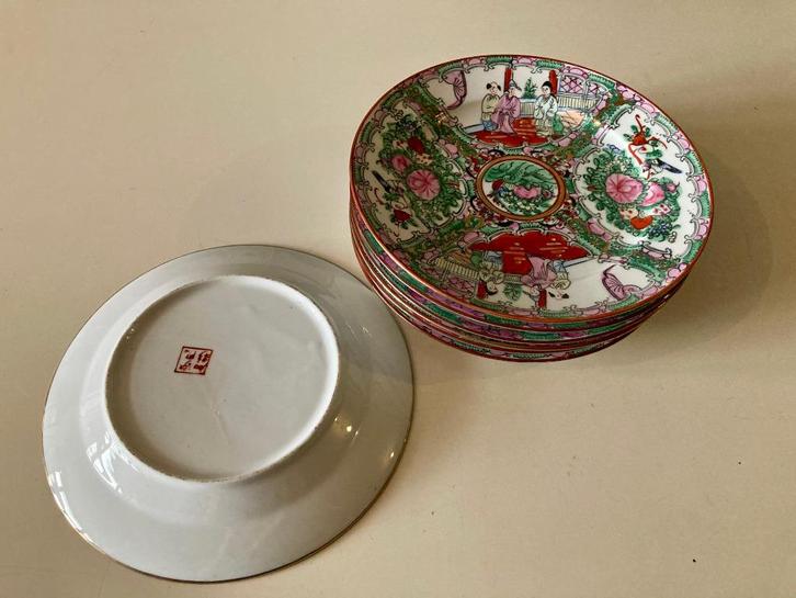 7 borden Chinese Kantones porselein handbeschilderd vintage, Antiek en Kunst, Antiek | Servies los, Ophalen of Verzenden