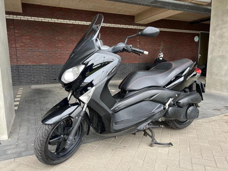 Yamaha X-Max 250, ABS, alarm,  rijdt super & betrouwbaar, Motoren, Motoren | Yamaha, Particulier, Scooter, 12 t/m 35 kW, Minimaal motorrijbewijs A2