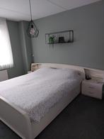 2 PERSOONSBED BOXSPRING INCL.NACHTKASTJES 180X220CM, Huis en Inrichting, Tweepersoons, Ophalen of Verzenden, Zo goed als nieuw