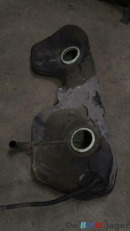 Brandstoftank BMW 3 serie E9X X1 E84 Diesel 16117283802, Auto-onderdelen, Brandstofsystemen, BMW, Gebruikt, Ophalen of Verzenden