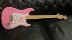 Squier by Fender stratocaster Pink Seymour Duncan upgrades, Nieuw, Solid body, Fender, Ophalen