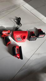 Milwaukee M12 FID2 Schroefmachine + Accus, Doe-het-zelf en Verbouw, Gebruikt, Variabele snelheid, Ophalen of Verzenden, Boor- en Schroefmachine