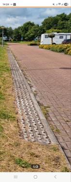Grasbeton, Tuin en Terras, Ophalen, Zo goed als nieuw, 10 m² of meer, Beton